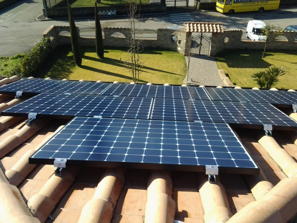 Impianto fotovoltaico Lightland SunPower Piansano Viterbo Lazio 1